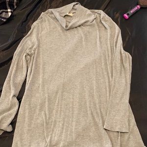 grey turtle neck long shirt, XL